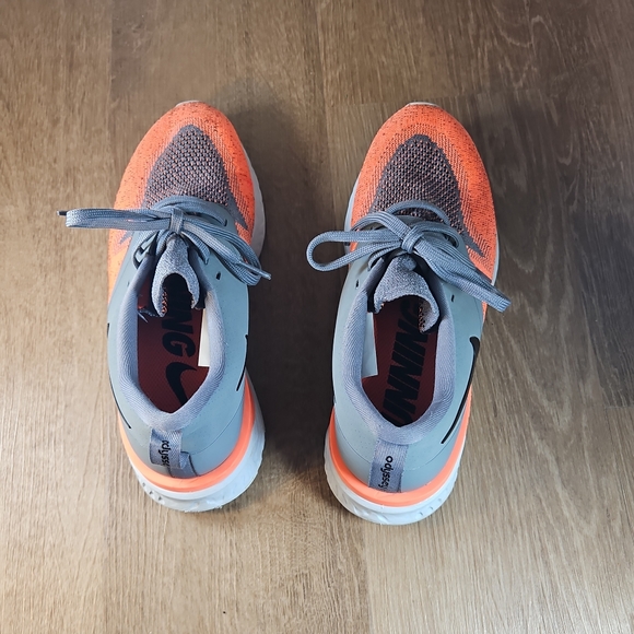 Nike Odyssey React 2 Women's 8 AH1016-004 Grey/ Orange - Picture 4 of 8
